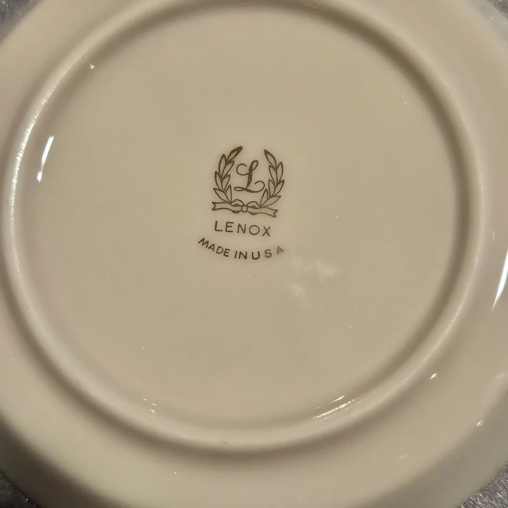 Lenox Ivory Bone China Coasters Set/4 Platinum Rim Scroll Filigree Made in USA